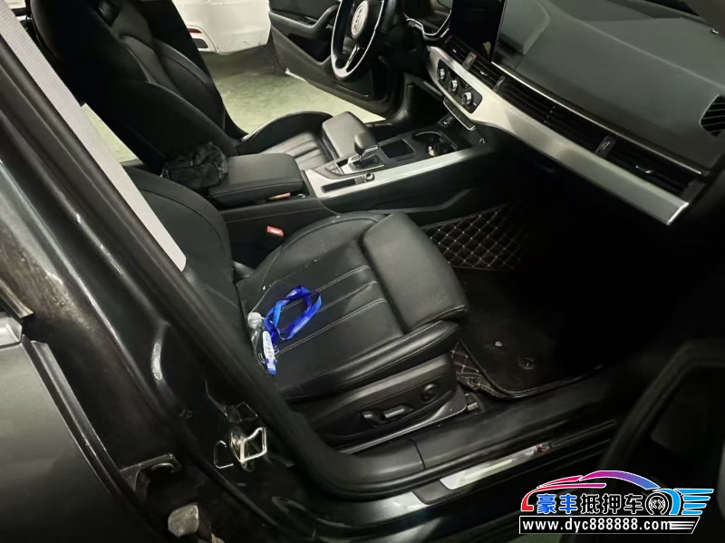 23年奥迪A4L轿车抵押车出售