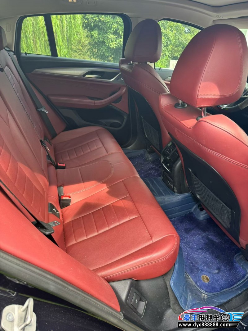 21年宝马X4轿车抵押车出售