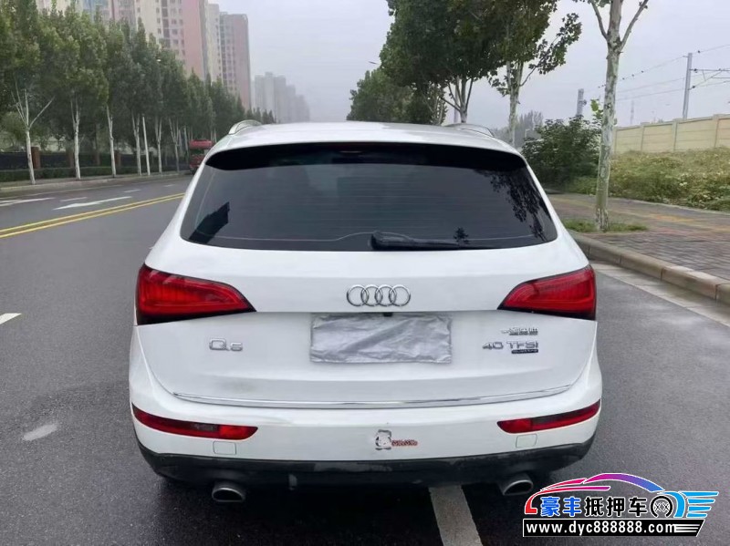 17年奥迪Q5轿车抵押车出售