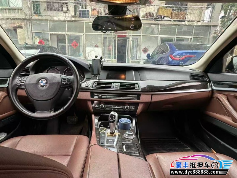 15年宝马5系轿车抵押车出售