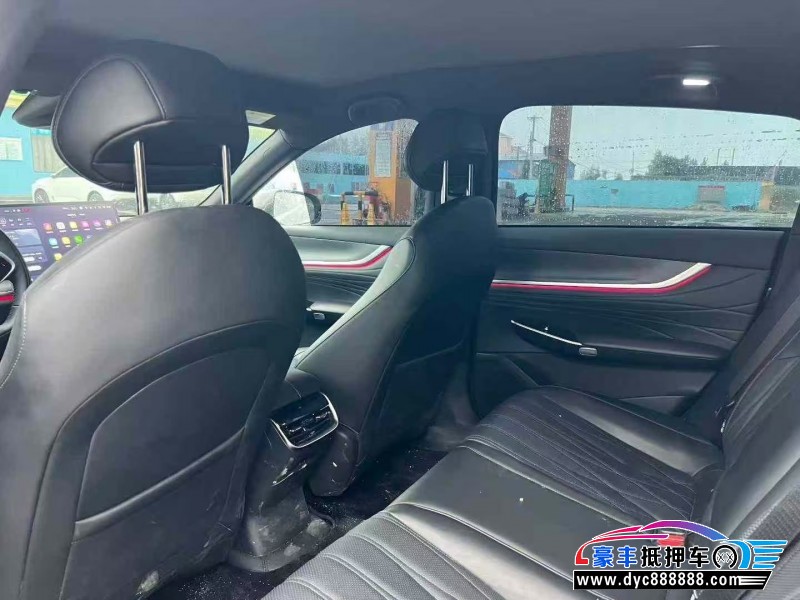 25年长安启源A07轿车抵押车出售