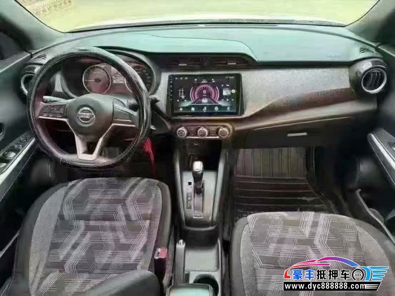 19年日产劲客轿车抵押车出售