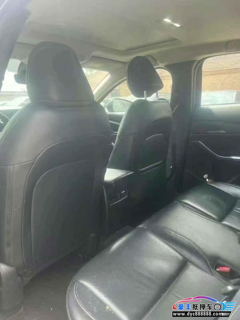 22年马自达cx30轿车抵押车出售