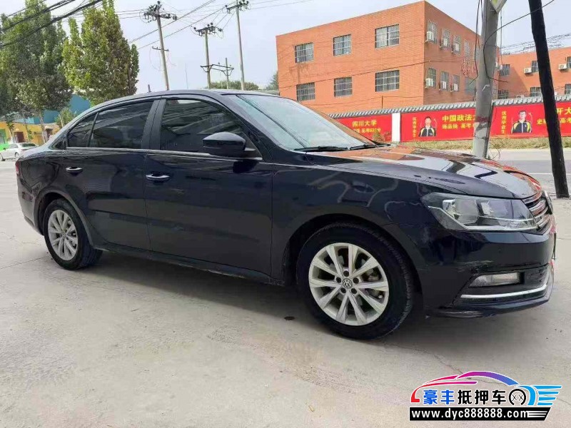 17年大众朗逸轿车抵押车出售