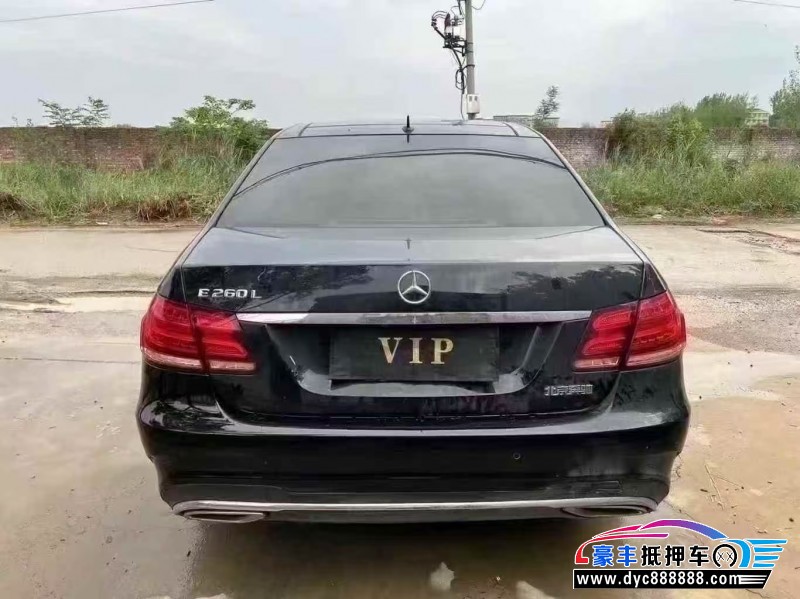 15年奔驰E轿车抵押车出售