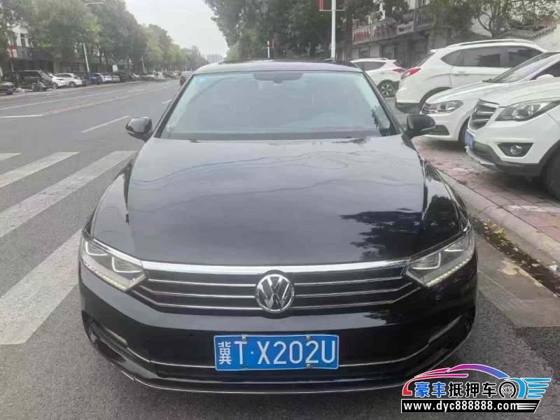 18年大众迈腾轿车抵押车出售