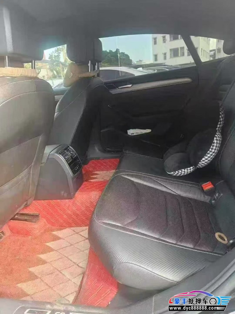 20年大众CC轿车抵押车出售