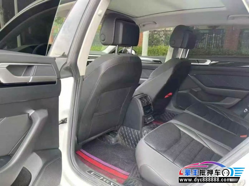 21年大众CC轿车抵押车出售