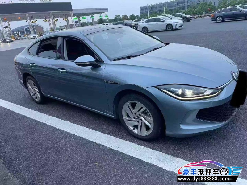 22年大众凌渡轿车抵押车出售