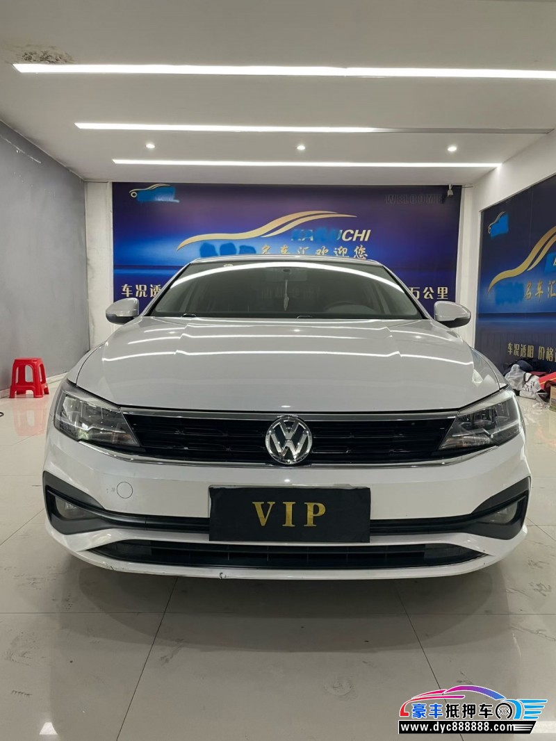 22年大众凌渡轿车抵押车出售
