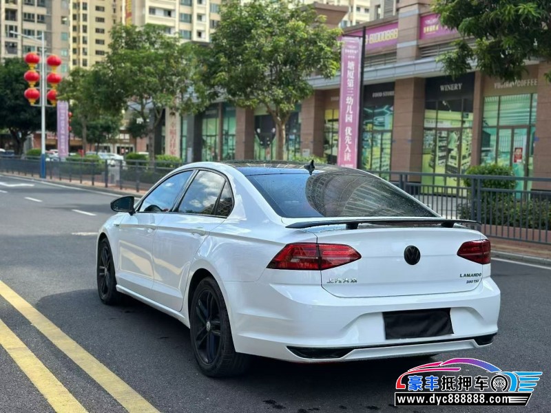 22年大众凌渡轿车抵押车出售