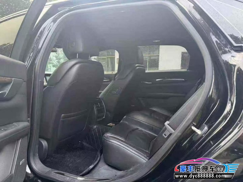 16年凯迪拉克CT6轿车抵押车出售