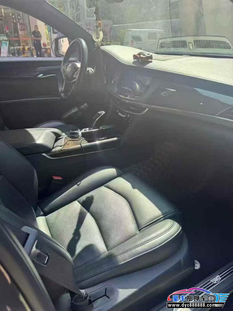 21年凯迪拉克CT6轿车抵押车出售