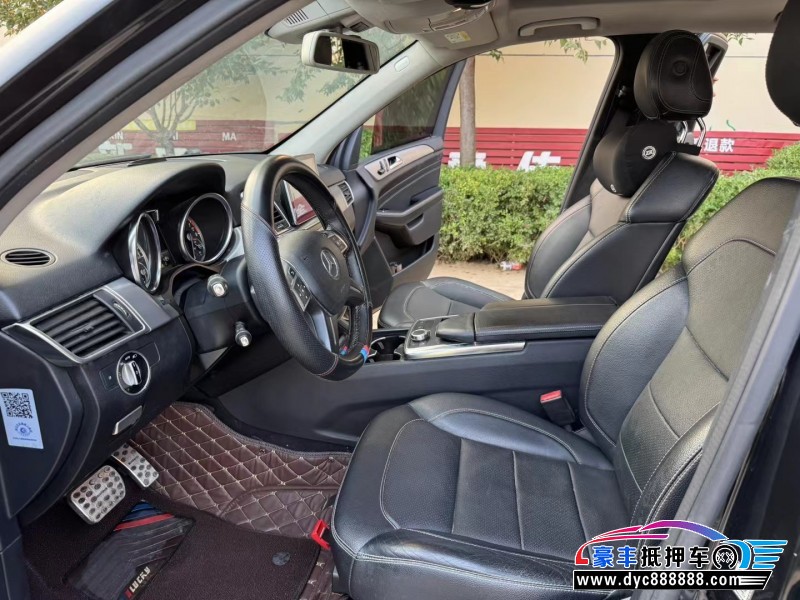 14年奔驰ML轿车抵押车出售