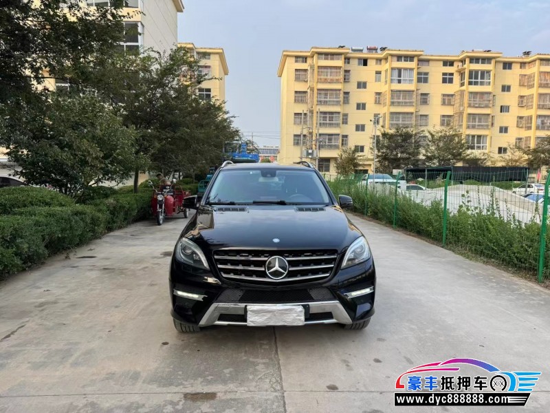 14年奔驰ML轿车抵押车出售