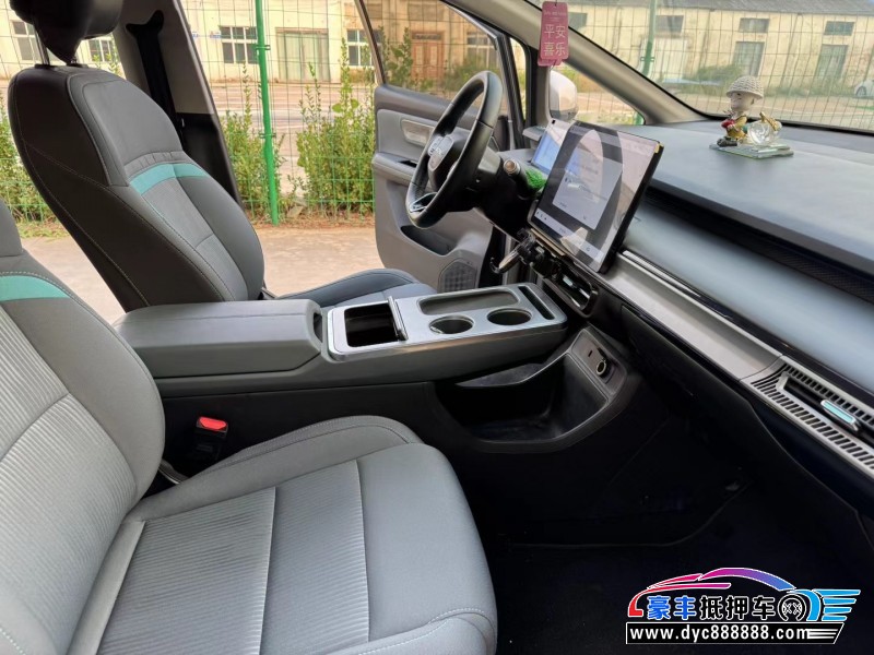 23年埃安Y轿车抵押车出售