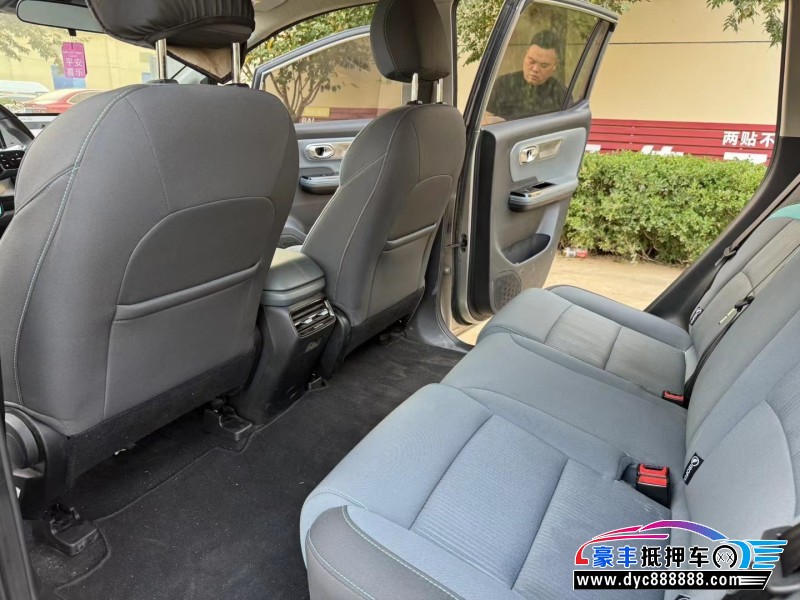 23年埃安Y轿车抵押车出售