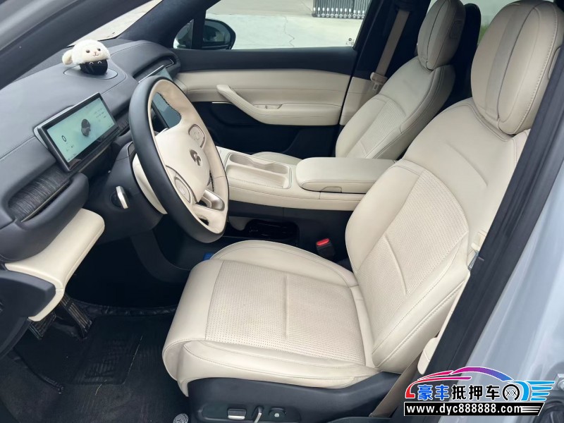 23年蔚来ES6轿车抵押车出售