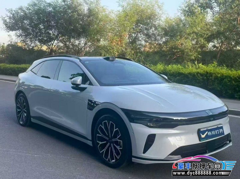 25年极氪007轿车抵押车出售