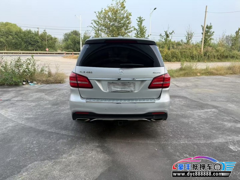 19年奔驰GLSSUV抵押车出售