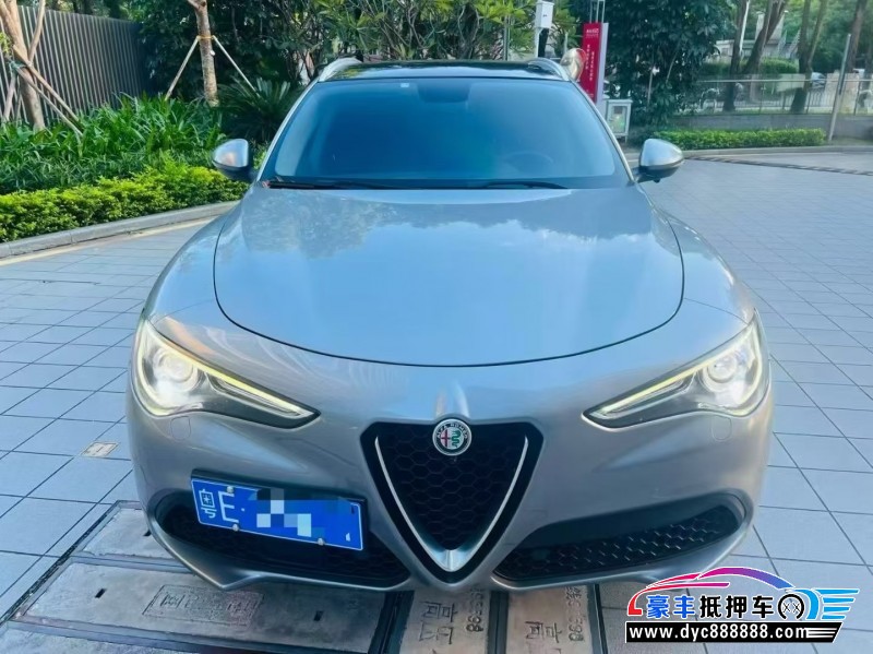19年阿尔法·罗密欧Stelvio轿车抵押车出售