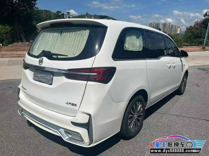 21年别克GL8轿车抵押车出售