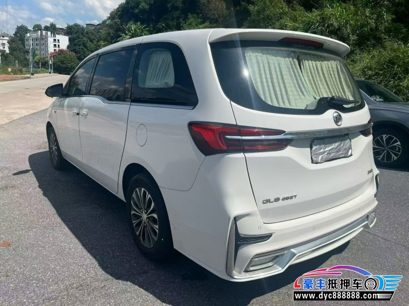 21年别克GL8轿车抵押车出售