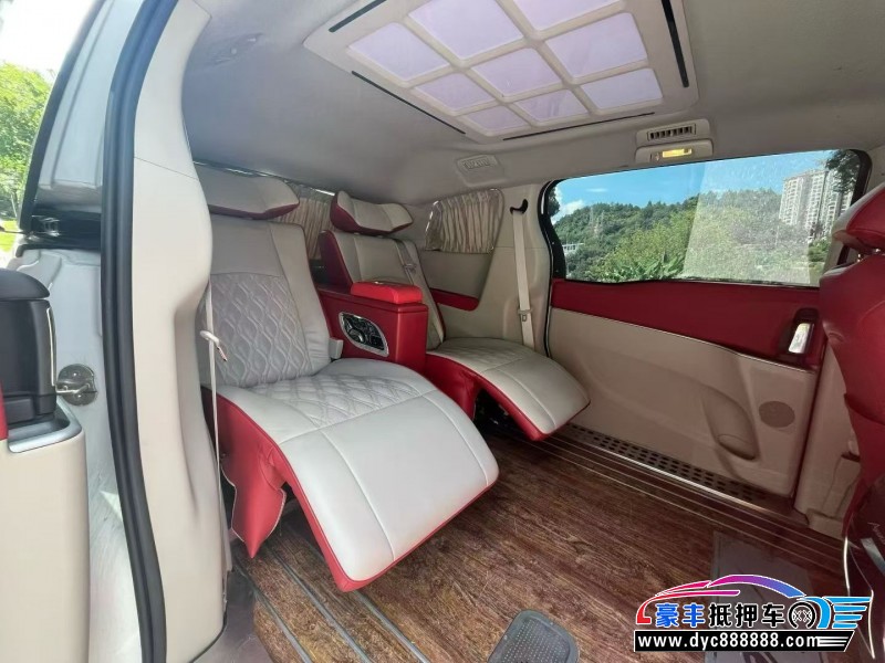 21年别克GL8轿车抵押车出售