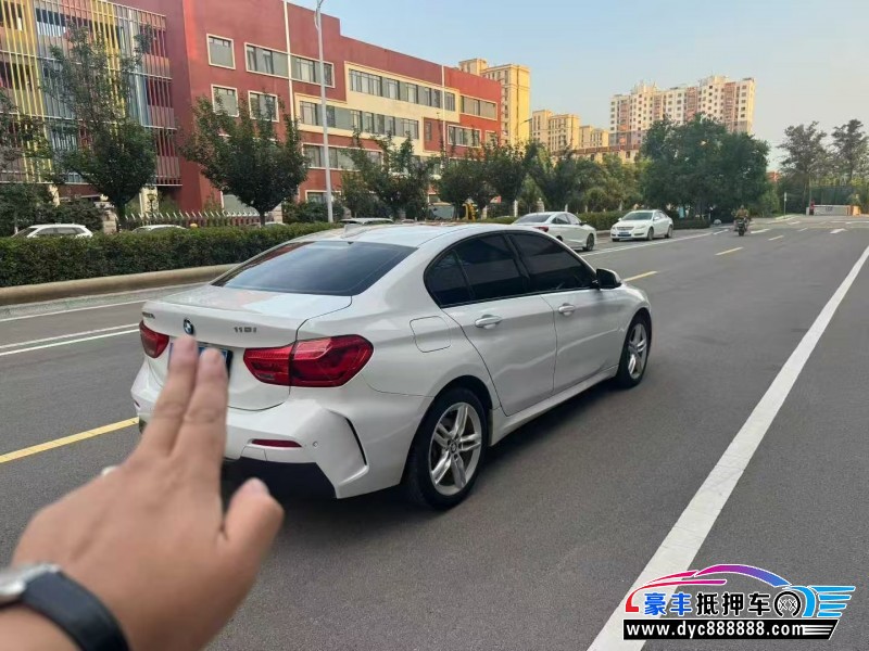 19年宝马1系轿车抵押车出售