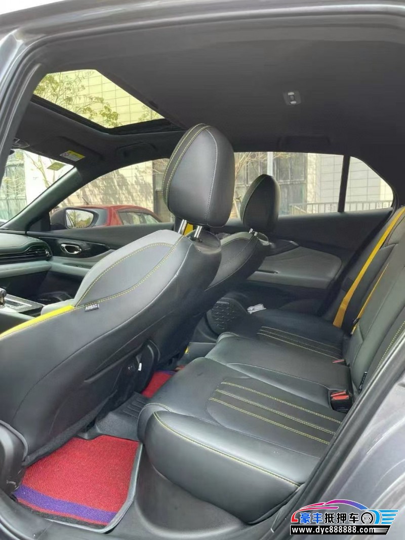 23年传祺影豹轿车抵押车出售