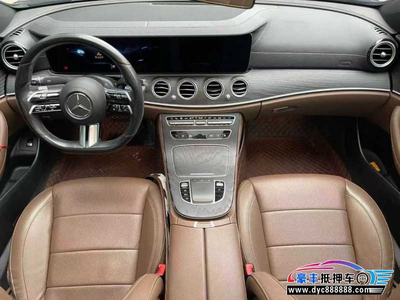 20年奔驰E轿车抵押车出售