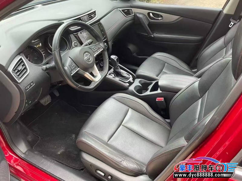 21年日产逍客轿车抵押车出售