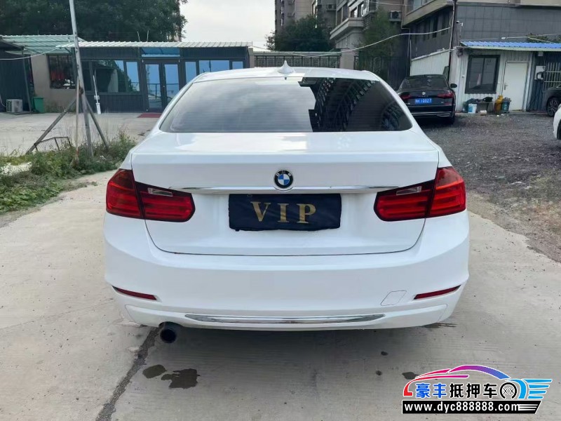 15年宝马3系轿车抵押车出售