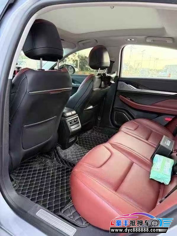 22年林肯Zephyr轿车抵押车出售