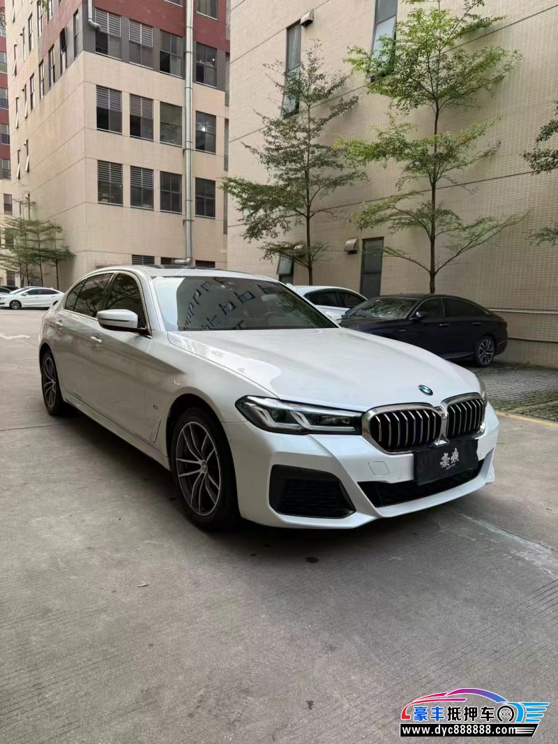 21年宝马5系轿车抵押车出售