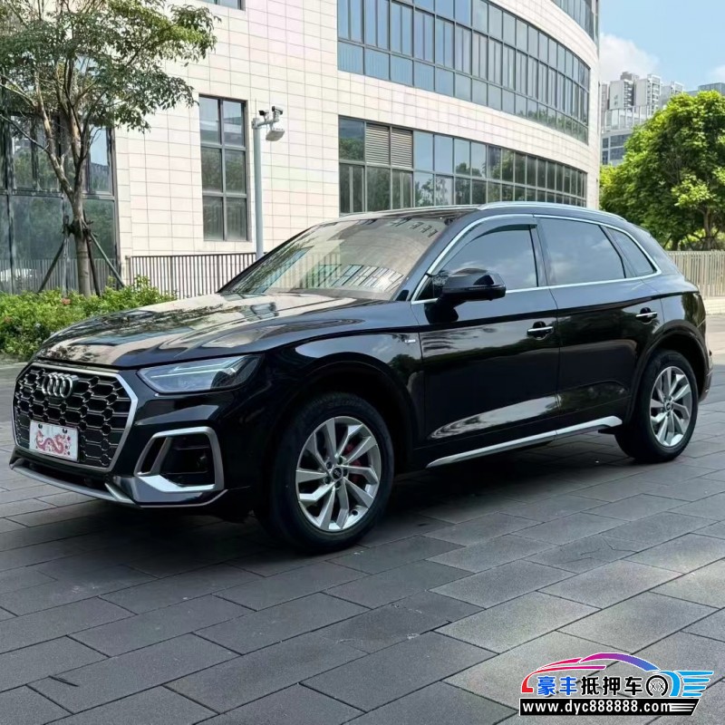 22年奥迪Q5轿车抵押车出售