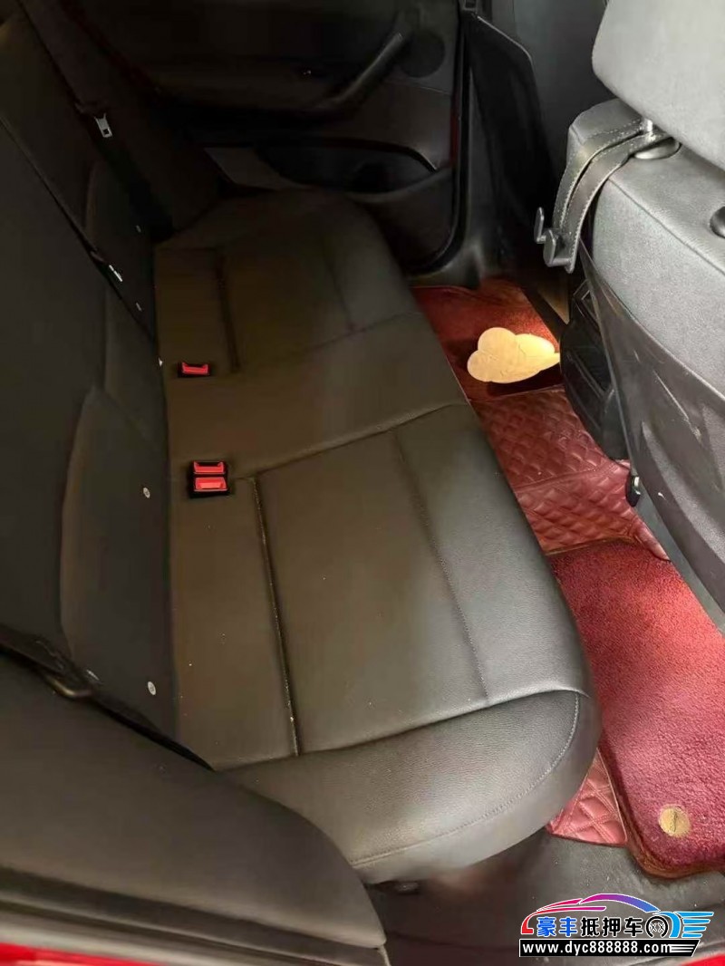 17年宝马X3轿车抵押车出售