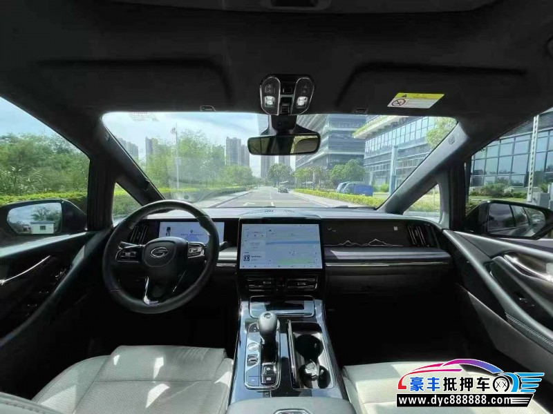 23年传祺M8轿车抵押车出售