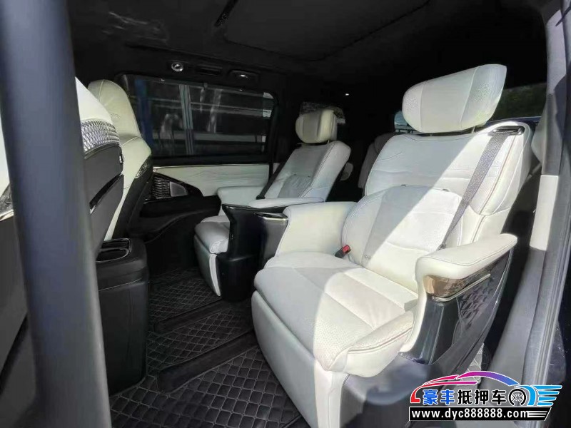 23年传祺M8轿车抵押车出售