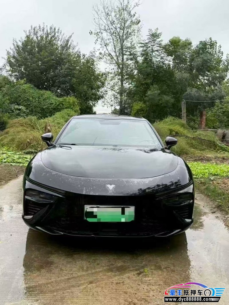 23年哪吒S轿车抵押车出售