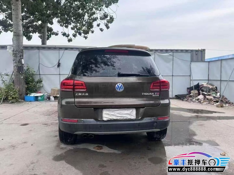 14年大众途观轿车抵押车出售