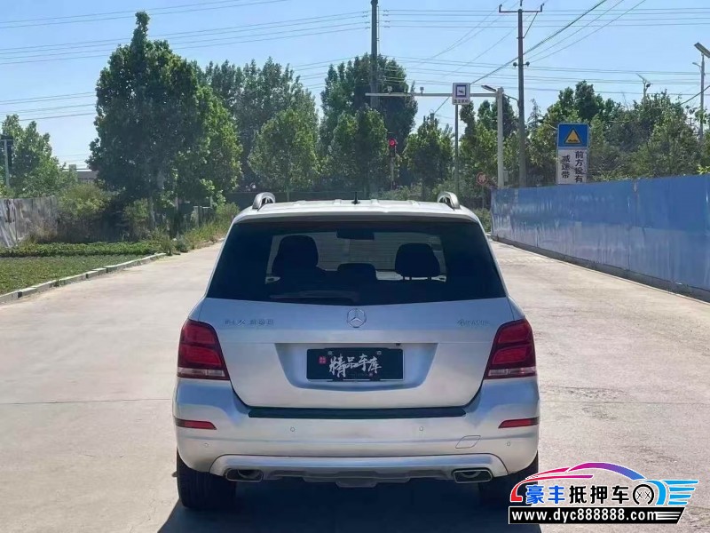 14年奔驰GLK轿车抵押车出售