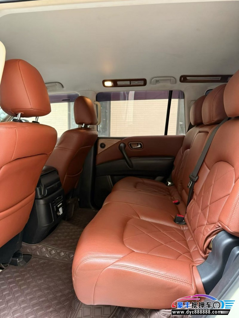 19年日产途乐轿车抵押车出售