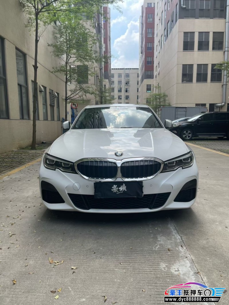 20年宝马3系轿车抵押车出售