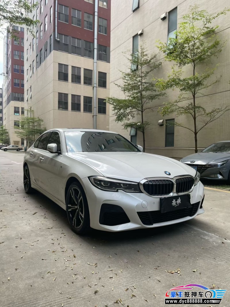 20年宝马3系轿车抵押车出售