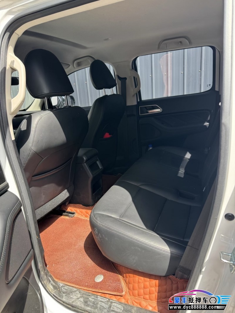 23年长城长城炮轿车抵押车出售