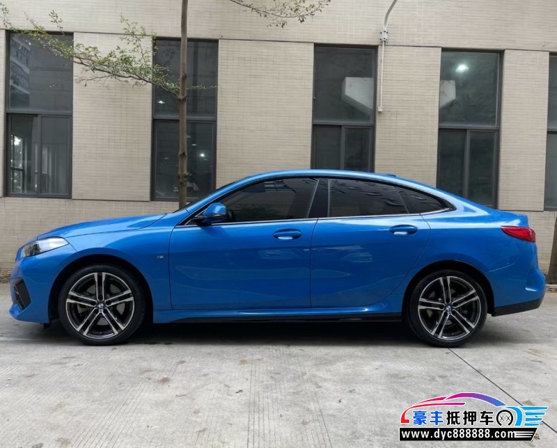 23年宝马2系轿车抵押车出售