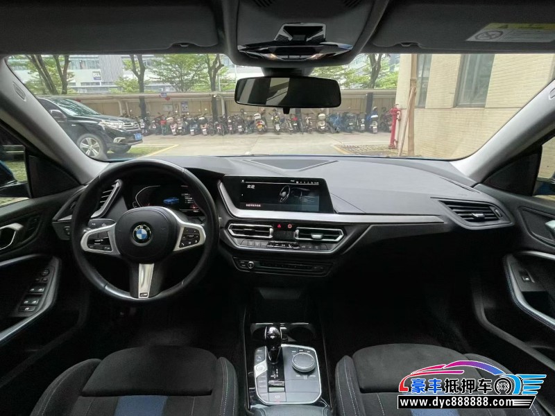 23年宝马2系轿车抵押车出售