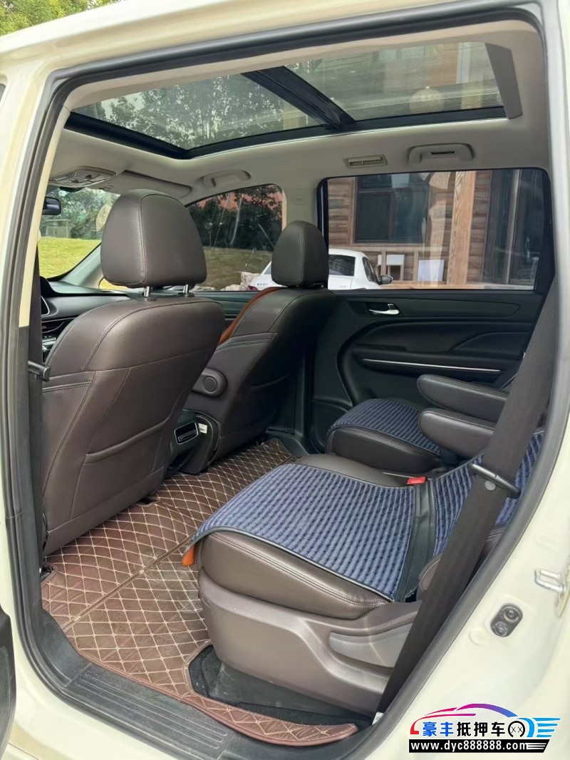 19年传祺m6轿车抵押车出售