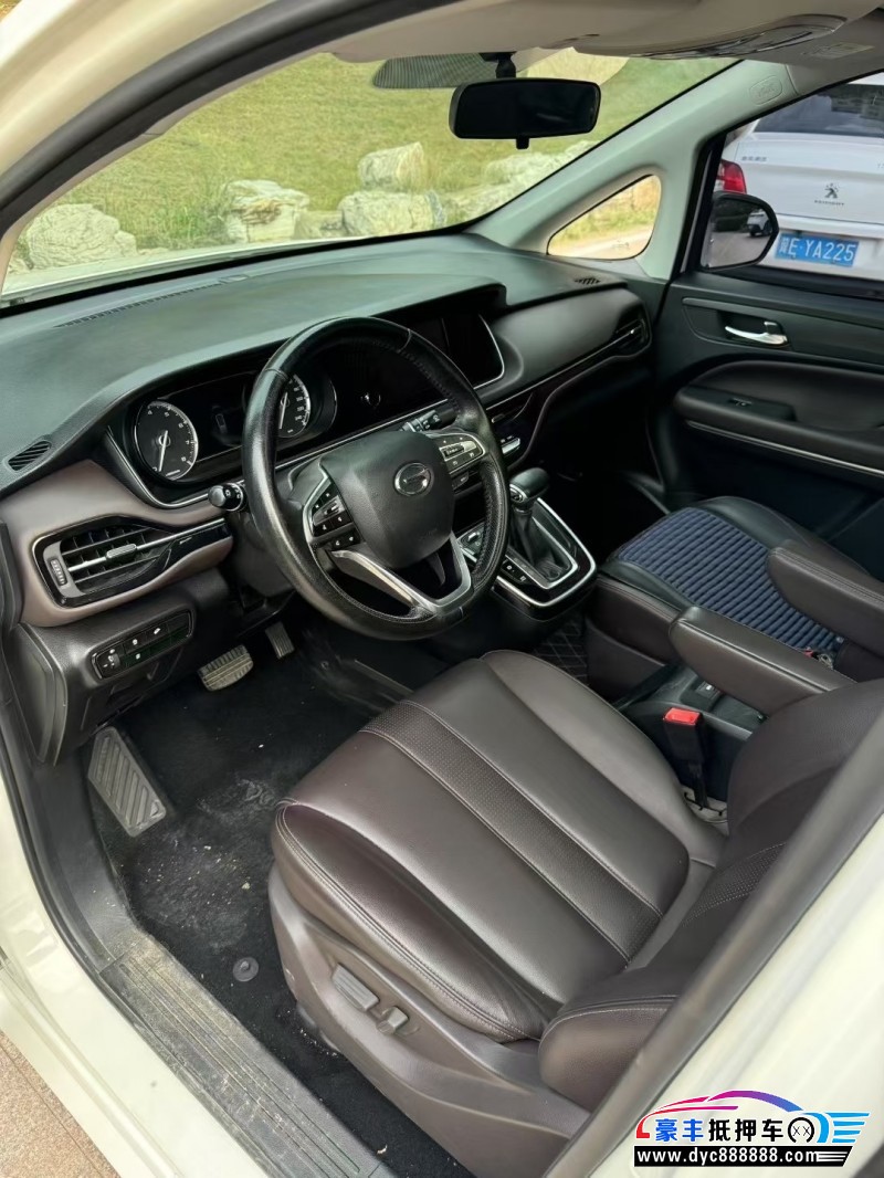 19年传祺m6轿车抵押车出售